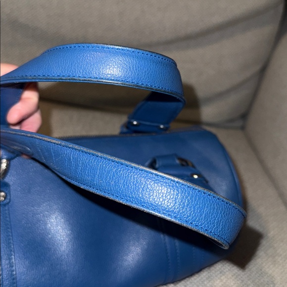 MCM Papillion Shoulder Bag - Picture 15 of 16